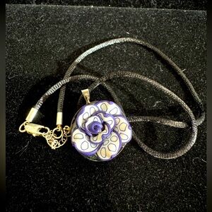 Super Cute Rose Shaped Necklace